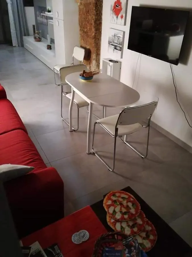 La Casetta Di Marta Ai Quattro Canti Palermo 0*,  Italy