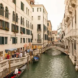 https://studio-in-san-marco-square.hotelslidodijesolo.com